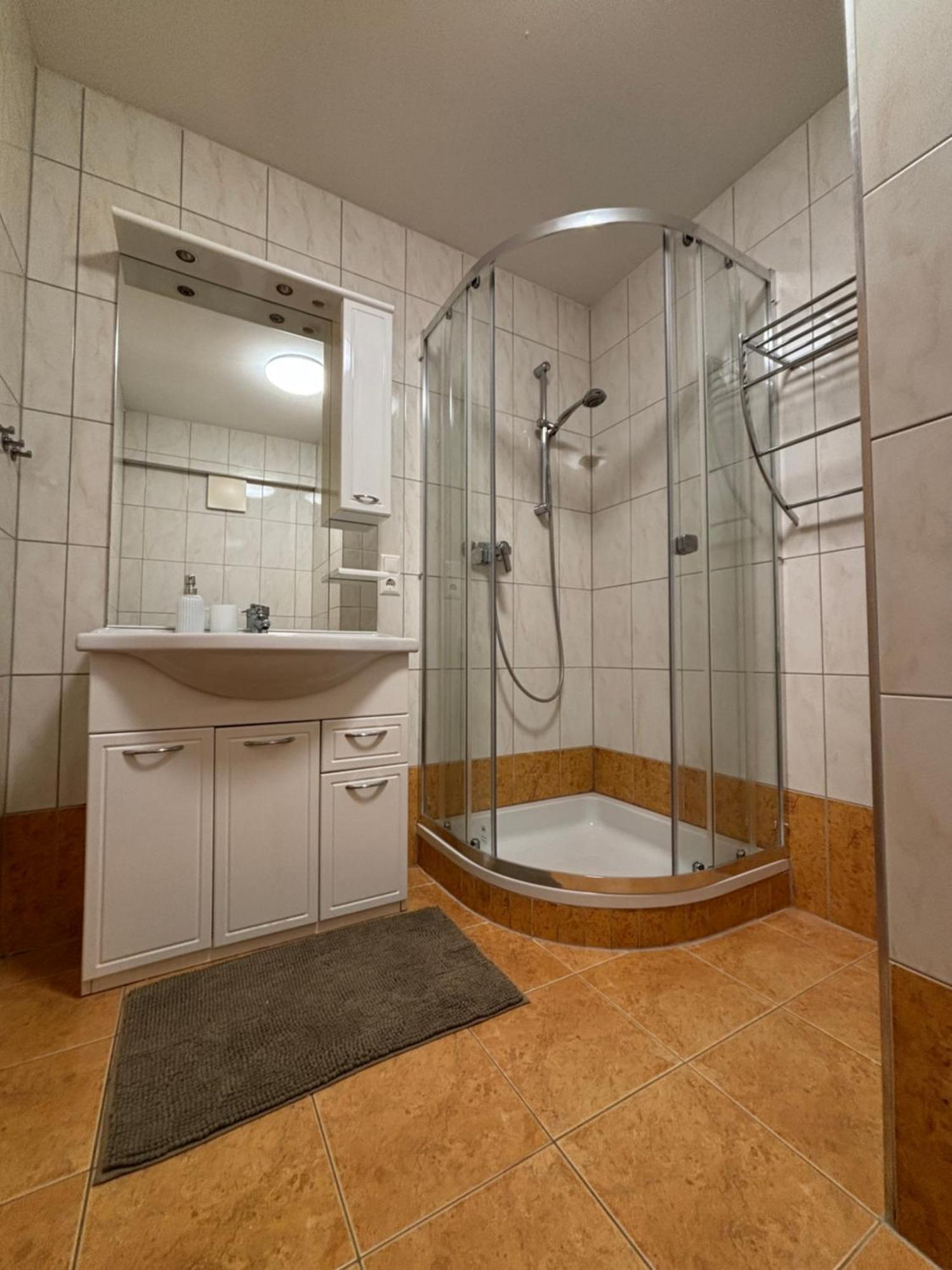Anita Apartment 5 فلاتاش المظهر الخارجي الصورة